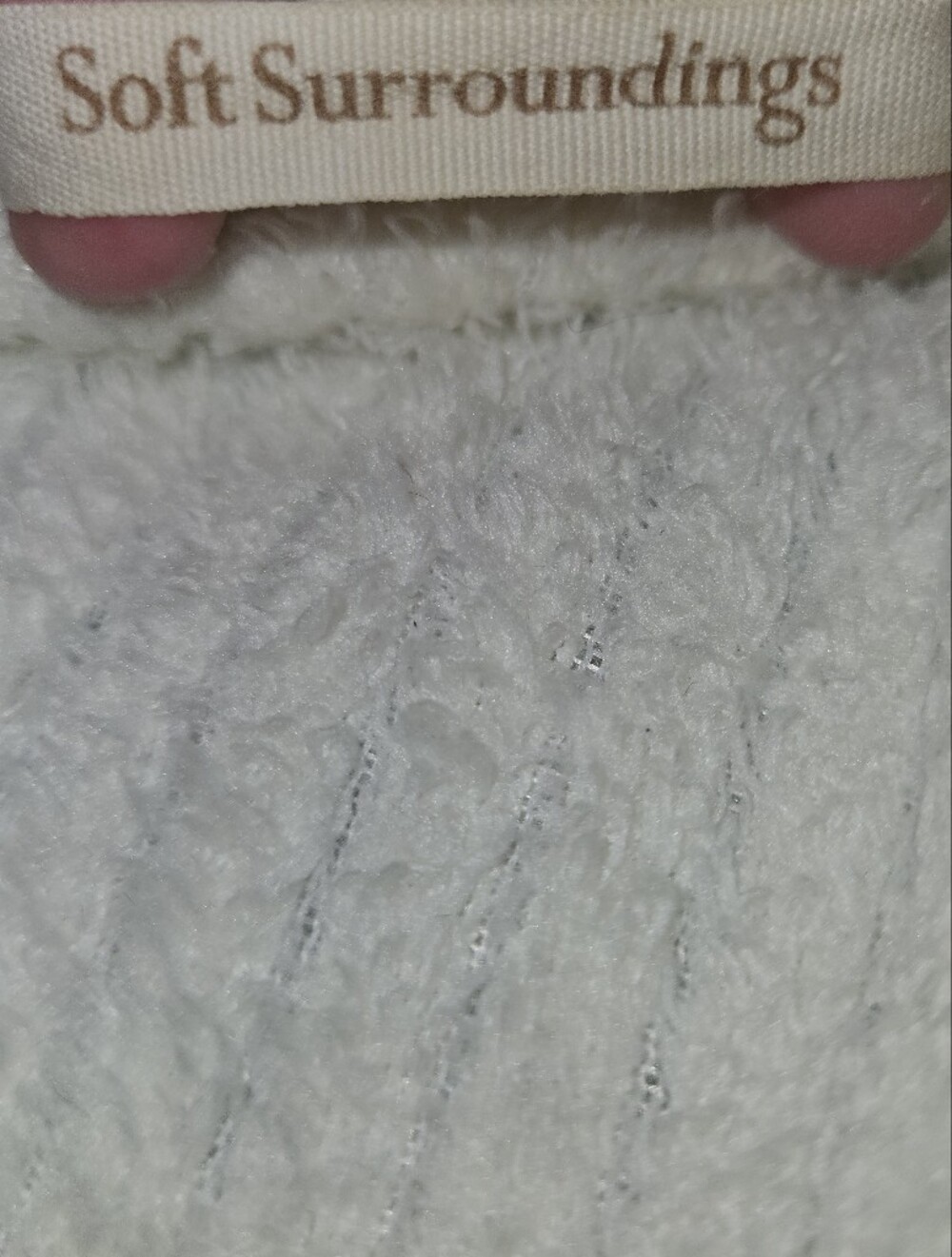 Soft Surroundings Plush Robe - Picture 3 of 5